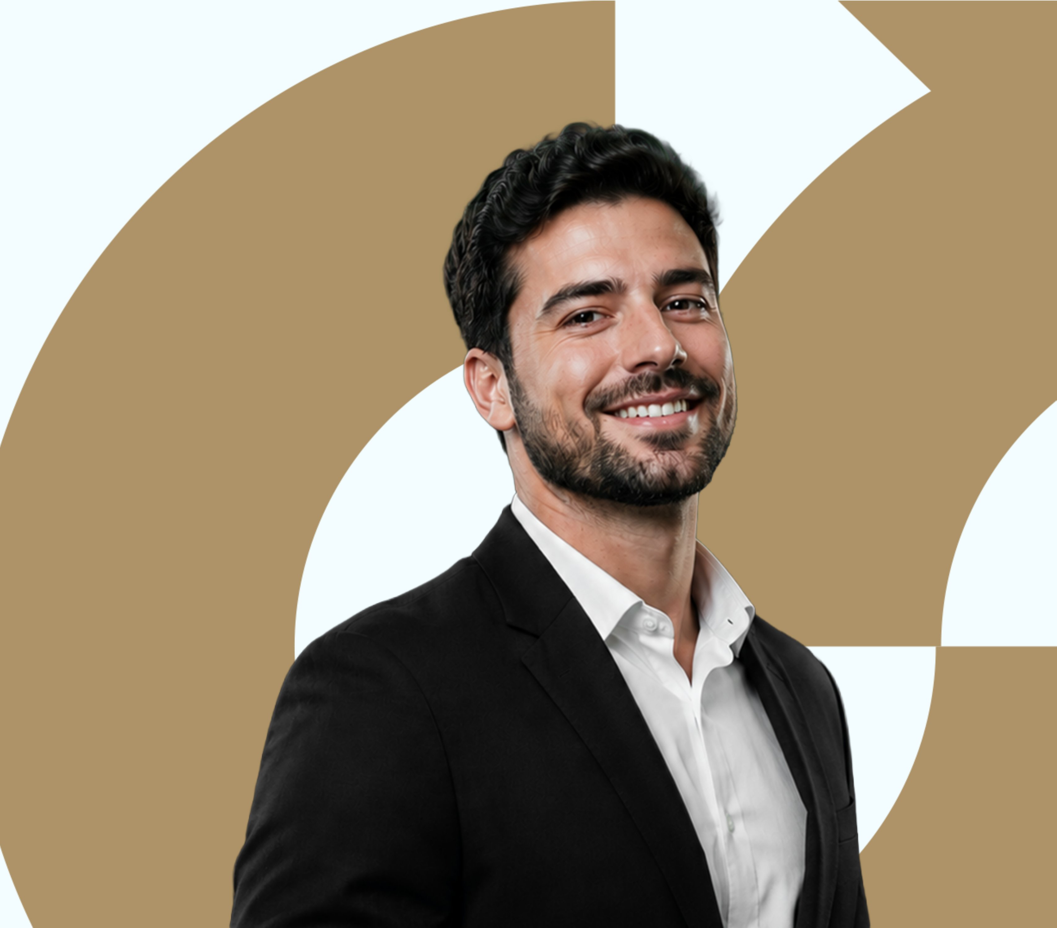 Representante Consort sorrindo diante do símbolo da marca